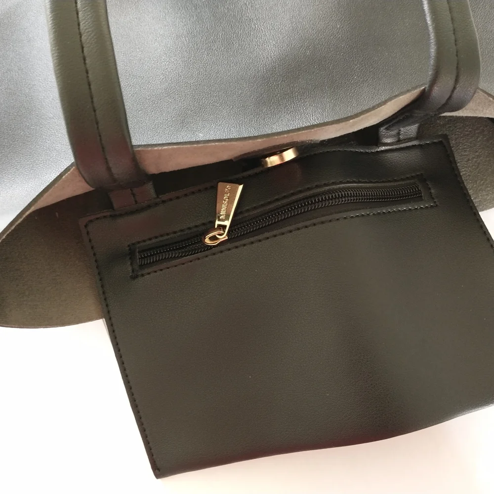 MINISOL Faux-Leather Black Tote Bag - Picture 5 of 6
